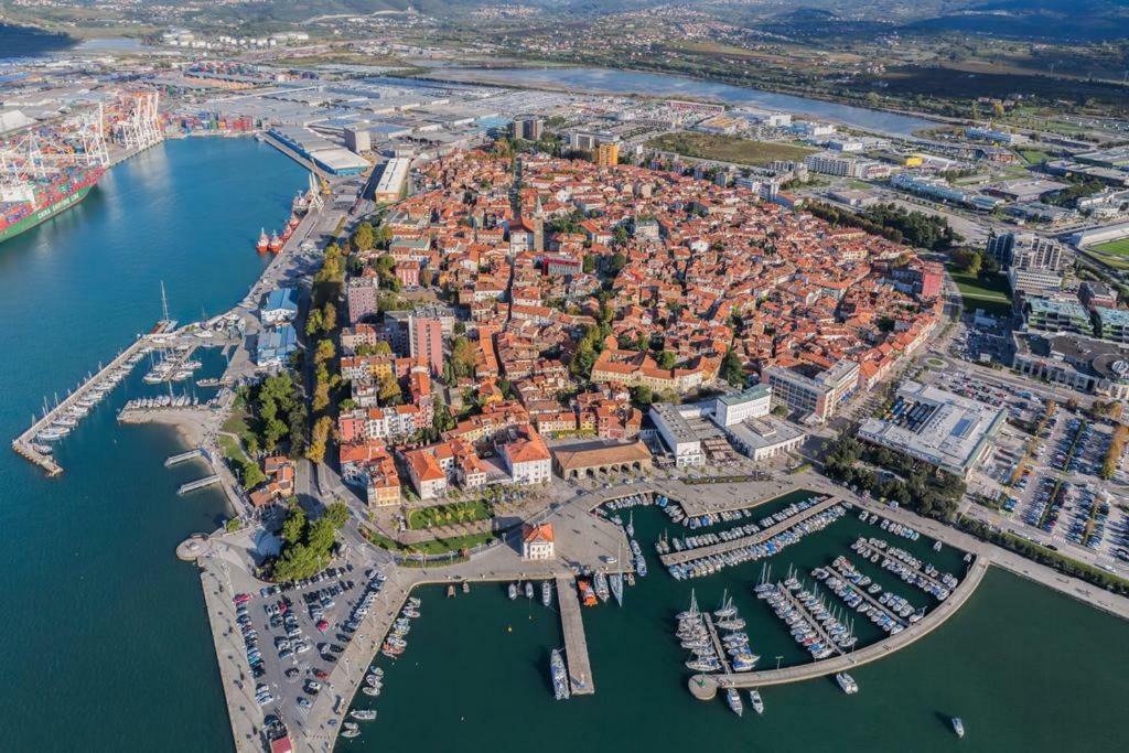 Blue Casa Leilighet Koper Eksteriør bilde